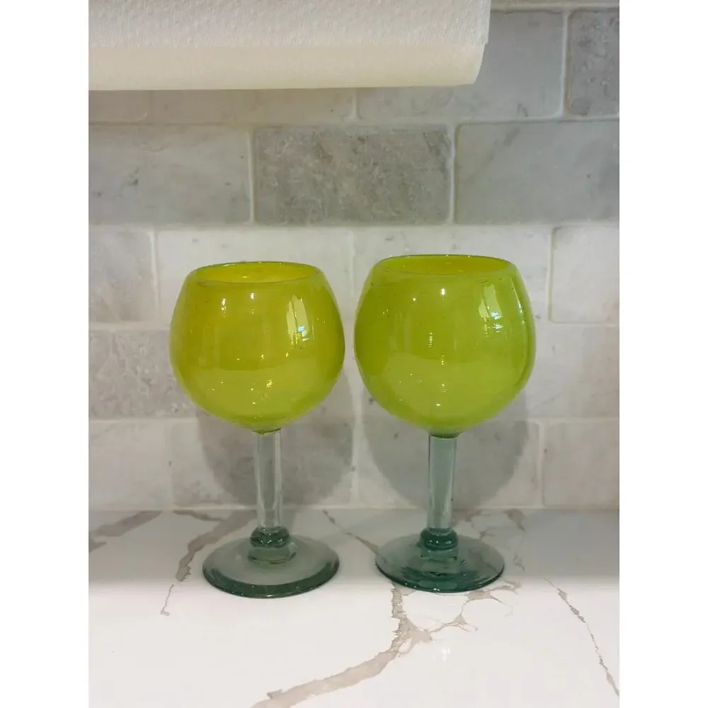 Pottery Barn Green Hand-Blown Glass Goblets – Set of 4